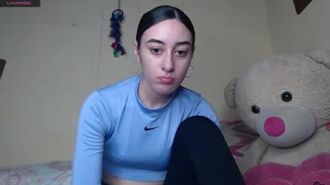 Chloe  online show from January 2025 08:50:01 PM