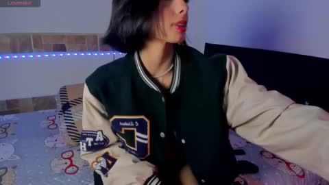  3 online show from September 2025 05:44:02 AM