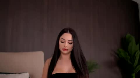 chloedevinex online show from February 2026 07:51:01 AM