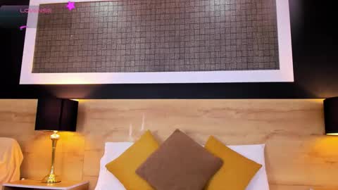 Chloe  online show from March 2026 01:04:02 PM