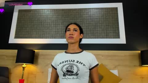 Chloe  online show from March 2026 01:38:02 PM