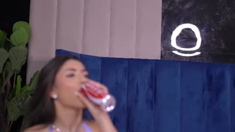 Chloe online show from June 2026 07:02:02 PM
