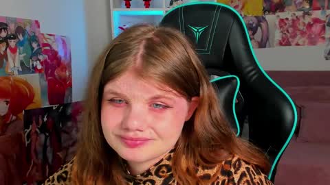 ChloeHalses online show from May 2026 05:08:01 PM