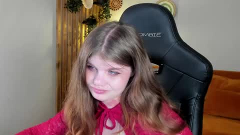 ChloeHalses online show from May 2026 05:09:01 PM
