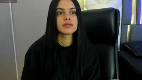  Chloe Harper  online show from April 2026 11:41:01 AM