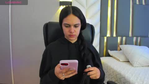  Chloe Harper  online show from July 2026 11:48:01 AM