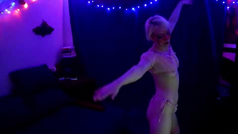 Snapshot of chloekissxo chatting on October 2025 02:18:01 AM Chloekissxo online show from October 2025 02:18:01 AM