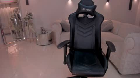 Snapshot of chloemanson chatting on February 2025 08:32:01 PM Chloe OF chloemanson online show from February 2025 08:32:01 PM