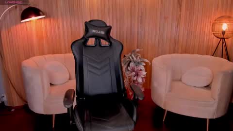 Snapshot of chloemanson chatting on March 2025 10:20:02 PM Chloe OF chloemanson online show from March 2025 10:20:02 PM