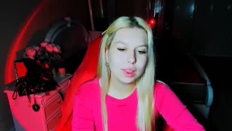 ChloeRicci online show from October 2025 04:26:01 AM