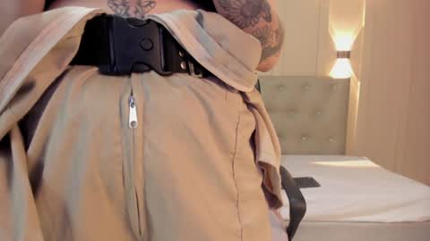 Snapshot of chloerossee chatting on February 2025 01:32:02 AM Chloe rosse online show from February 2025 01:32:02 AM