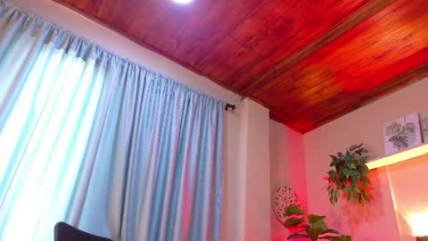 Chloe rosse online show from April 2026 07:11:02 PM