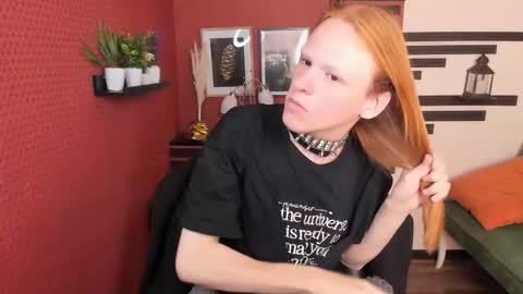 Chloe online show from October 2025 10:24:02 AM