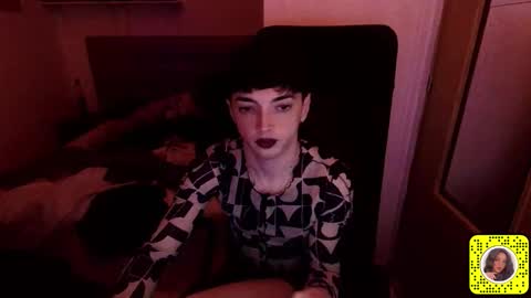 Snapshot of chloevenommm chatting on April 2026 12:26:02 PM chloevenommm online show from April 2026 12:26:02 PM