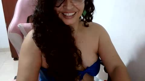 chochohot45 online show from June 2026 09:15:01 PM