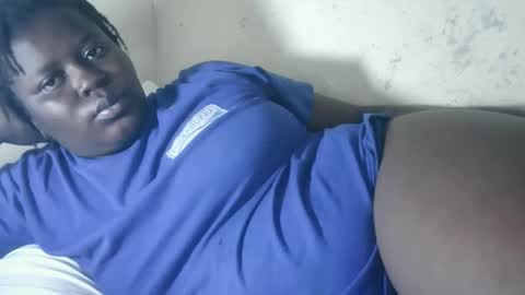 Paula online show from October 2025 03:28:02 AM