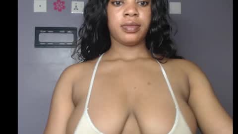 Snapshot of choco_chocox chatting on March 2025 08:48:01 AM ESTHER online show from March 2025 08:48:01 AM