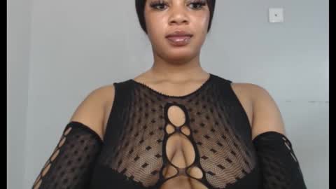 Snapshot of choco_chocox chatting on September 2025 07:01:02 AM ESTHER online show from September 2025 07:01:02 AM