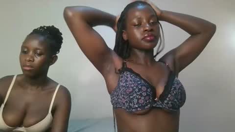 Snapshot of chocolate_iva chatting on October 2025 09:10:02 AM Iva online show from October 2025 09:10:02 AM