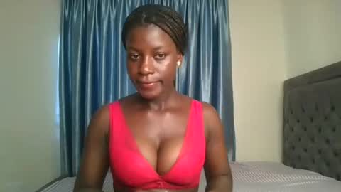 Snapshot of chocolate_iva chatting on November 2025 05:29:02 AM Iva online show from November 2025 05:29:02 AM