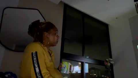 ChocolateCakeQueen online show from January 2025 06:05:02 AM