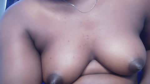 chocoslut22 online show from December 2025 04:07:01 AM