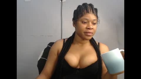 Snapshot of chocox_petitqueen chatting on July 2026 06:05:01 AM ethereal online show from July 2026 06:05:01 AM