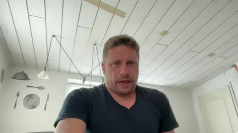 Snapshot of chris164 chatting on June 2026 08:04:02 AM Chris online show from June 2026 08:04:02 AM