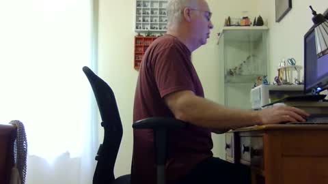 chris2002b online show from September 2025 11:17:02 PM