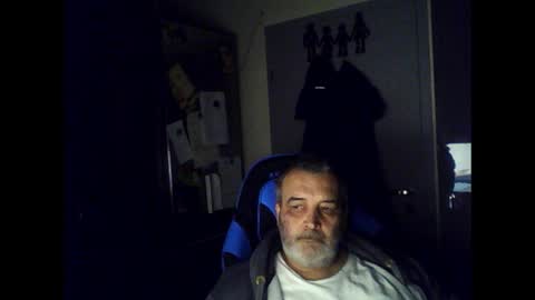 Chris online show from May 2026 02:08:01 AM