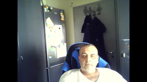 Chris online show from May 2026 09:59:01 AM
