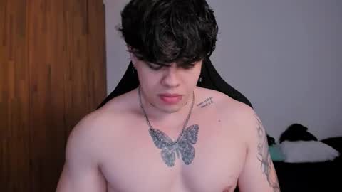 Chris Cooper Independent model online show from February 2025 02:38:01 AM