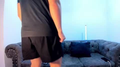 Snapshot of chris_diamonnd chatting on February 2026 08:18:01 PM Chris Diamond online show from February 2026 08:18:01 PM