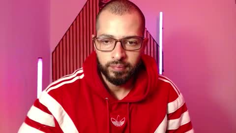 cris         Twitter magnum101010 insta magnumc20 online show from February 2026 11:52:01 AM