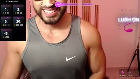 Snapshot of chris_magnum_ chatting on April 2026 05:39:02 PM cris Twitter magnum101010 insta magnumc20 online show from April 2026 05:39:02 PM