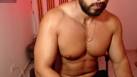 Snapshot of chris_magnum_ chatting on April 2026 11:43:02 PM cris Twitter magnum101010 insta magnumc20 online show from April 2026 11:43:02 PM