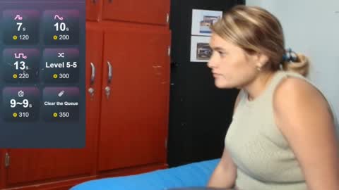 Yarixa online show from February 2025 08:33:02 PM