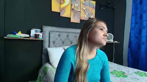 Yarixa online show from October 2025 08:05:01 PM