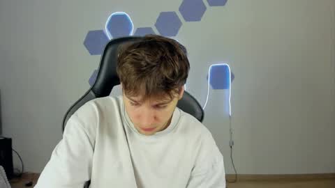 Snapshot of chris_tyson chatting on December 2024 06:49:02 PM Chris Tyson online show from December 2024 06:49:02 PM