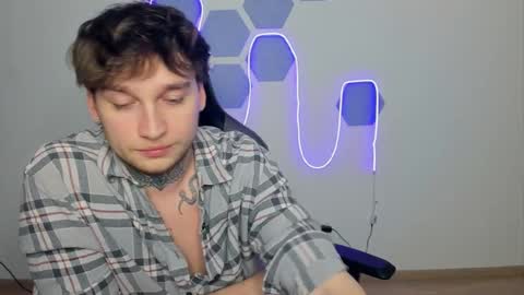 Snapshot of chris_tyson chatting on December 2024 01:03:02 AM Chris Tyson online show from December 2024 01:03:02 AM