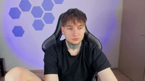 Snapshot of chris_tyson chatting on January 2025 10:04:01 PM Chris Tyson online show from January 2025 10:04:01 PM