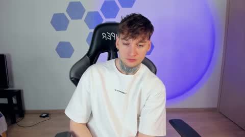 Snapshot of chris_tyson chatting on February 2025 12:58:01 PM Chris Tyson online show from February 2025 12:58:01 PM