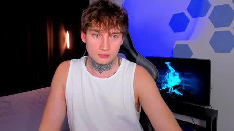 Snapshot of chris_tyson chatting on November 2025 08:30:01 PM Chris Tyson online show from November 2025 08:30:01 PM