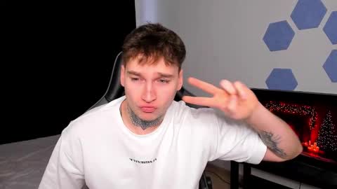 Snapshot of chris_tyson chatting on December 2025 07:47:01 AM Chris Tyson online show from December 2025 07:47:01 AM