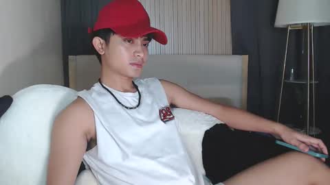 Snapshot of chris_walker22 chatting on December 2025 06:25:02 PM Shawty Chris online show from December 2025 06:25:02 PM