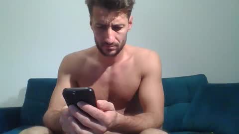 Snapshot of chrisaron chatting on December 2025 03:15:02 AM chrisaron online show from December 2025 03:15:02 AM