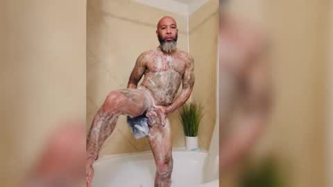 KING YAMMY online show from February 2026 11:01:01 PM