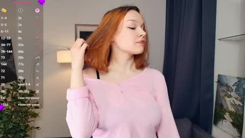 Lizz online show from April 2026 07:12:02 PM