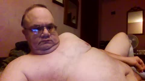 Snapshot of chrismini312 chatting on January 2026 08:33:01 PM Chris The Jerk Off King online show from January 2026 08:33:01 PM