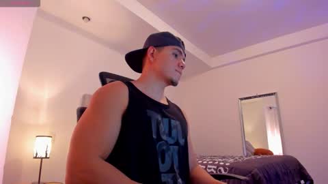 chrismorgan24 online show from December 2025 10:25:01 PM